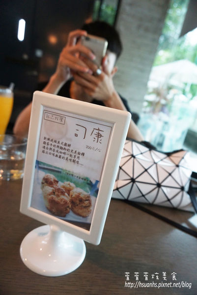 二泉湖畔 (29).JPG