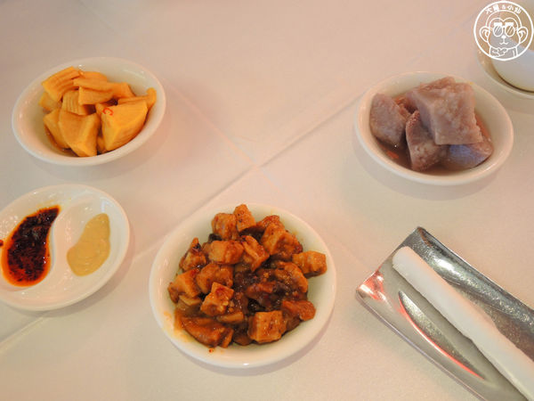 潮江燕:呷飽祙【台北松山・潮江燕】好好味的金牌片皮鴨