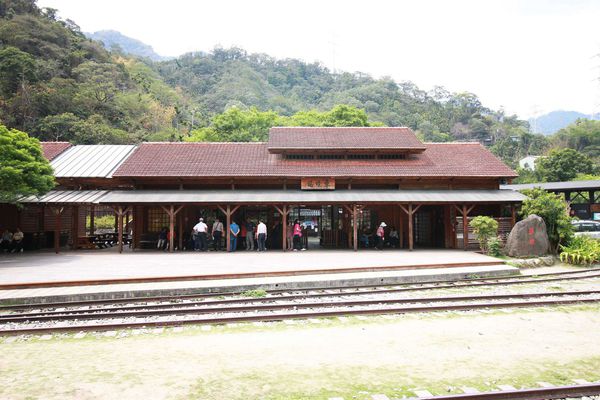 【南投旅遊】車程老街-山凹中的小車站