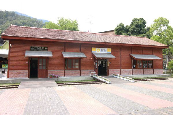 【南投旅遊】車程老街-山凹中的小車站