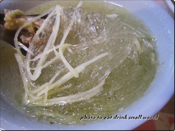 老受鴨肉飯:老受鴨肉飯真是腰受的好吃呀~~~