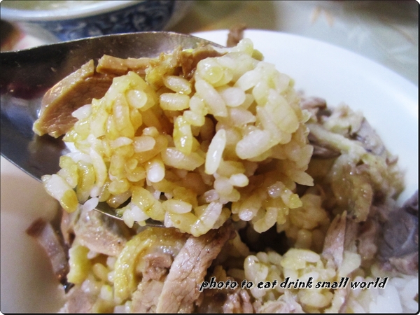 老受鴨肉飯:老受鴨肉飯真是腰受的好吃呀~~~
