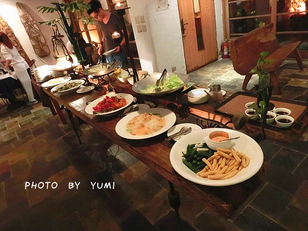 藍洞義式餐坊:【台中食記】在充滿異國情調的洞穴用餐?@藍洞義式餐坊