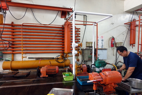 豐春冰果室:(胖樺食記)花蓮壽豐必吃甘蔗冰「豐春冰菓店」,古法製造的超人氣消暑聖品