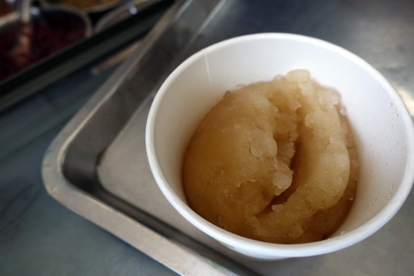 豐春冰果室:(胖樺食記)花蓮壽豐必吃甘蔗冰「豐春冰菓店」,古法製造的超人氣消暑聖品