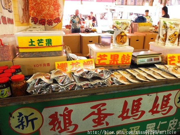 屏東車城福安宮:【旅行遊記。屏東車城鄉】車城福安宮。號稱東南亞最大土地公廟 車城最熱門觀光景點 還要順遊鹹蛋皮蛋大賣場