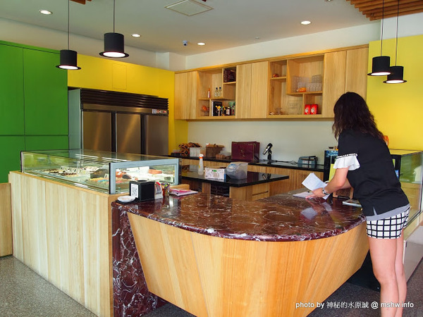 青井澤休閒旅店:【景點】【食記】南投魚池-青井澤休閒旅店&民宿 : 物超所值的自行車逍遙遊雙人行兩天一夜套裝行程!