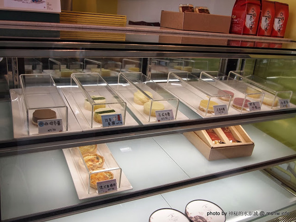 青井澤休閒旅店:【景點】【食記】南投魚池-青井澤休閒旅店&民宿 : 物超所值的自行車逍遙遊雙人行兩天一夜套裝行程!