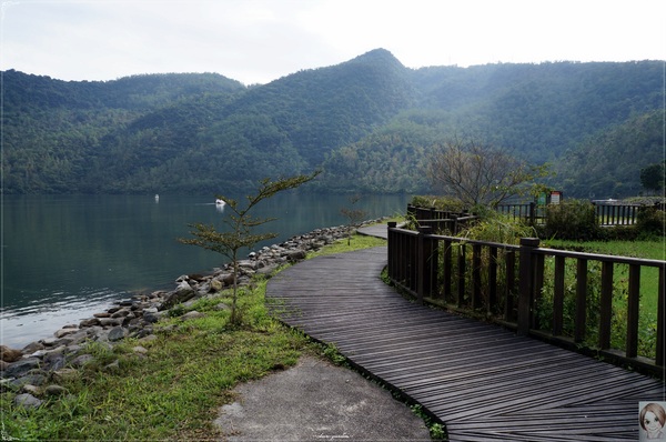 鯉魚潭：[花蓮爆點一日遊]花蓮 鯉魚潭~山湖環繞的閒適風光