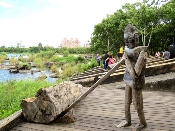 羅東林業文化園區:品嚐完林場肉焿來去充滿芬多精的森林鐵道散步嘍【宜蘭/羅東林業文化園區】