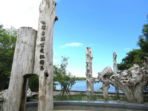 羅東林業文化園區:品嚐完林場肉焿來去充滿芬多精的森林鐵道散步嘍【宜蘭/羅東林業文化園區】