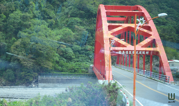 丹堤金崙溫泉會館： 台東｜金崙丹堤溫泉 台灣秘密好湯 媲美日本北海道的溫泉之鄉