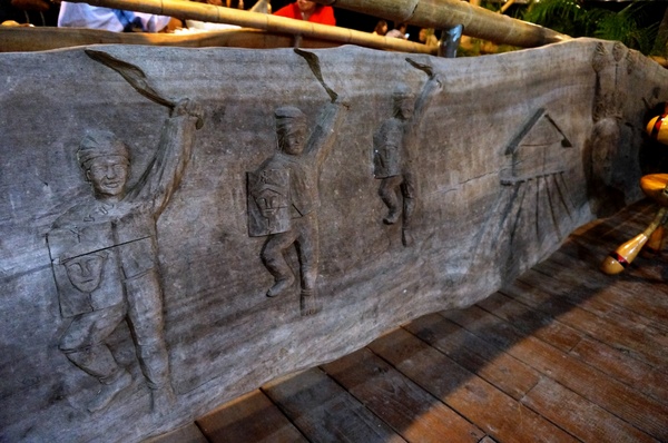 原始部落山地美食：[台東卑南] 原始部落 - 烤雞烤魚+原民舞蹈表演