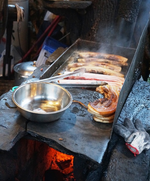 原始部落山地美食：[台東卑南] 原始部落 - 烤雞烤魚+原民舞蹈表演