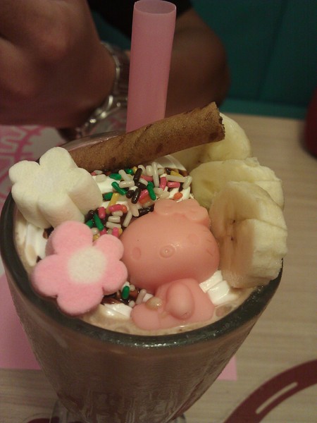 Hello Kitty Sweets：Hello Kitty 的夢幻屋