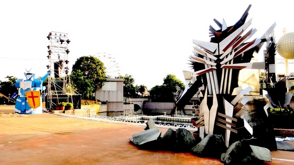 麗寶樂園:【台中遊記】超划算!麗寶樂園月光票雙人同行只要299元!