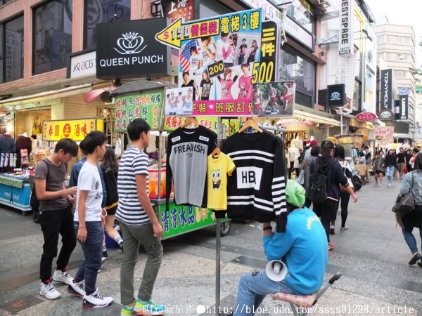 新崛江商圈:【旅行遊記。高雄新興區】新崛江商圈。高雄都會區最in的逛街購物勝地