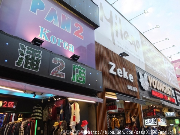 新崛江商圈:【旅行遊記。高雄新興區】新崛江商圈。高雄都會區最in的逛街購物勝地