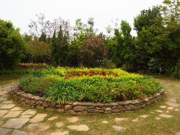 vilavilla魔法莊園休閒農場:【苗栗】釋放心中的浪漫精靈。進入魔法森林,尋找自己的夢遊仙境。