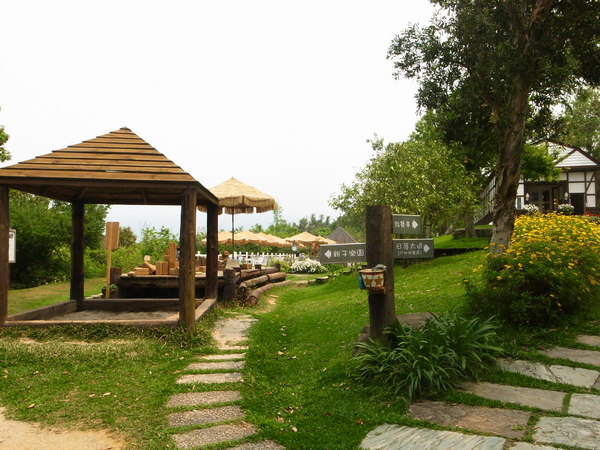 vilavilla魔法莊園休閒農場:【苗栗】釋放心中的浪漫精靈。進入魔法森林,尋找自己的夢遊仙境。