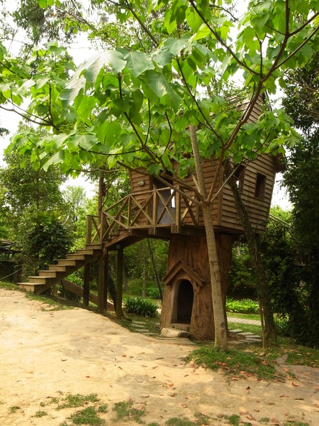 vilavilla魔法莊園休閒農場:【苗栗】釋放心中的浪漫精靈。進入魔法森林,尋找自己的夢遊仙境。