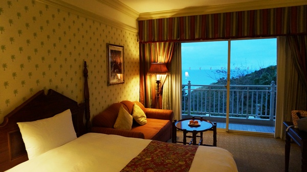 花蓮遠雄悅來大飯店:遠雄悅來大飯店: 海景房介紹 vs 自助早晚餐--激推超值海鮮!