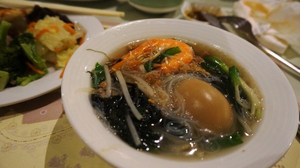 花蓮遠雄悅來大飯店:遠雄悅來大飯店: 海景房介紹 vs 自助早晚餐--激推超值海鮮!