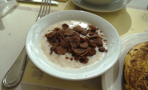 花蓮遠雄悅來大飯店:遠雄悅來大飯店: 海景房介紹 vs 自助早晚餐--激推超值海鮮!