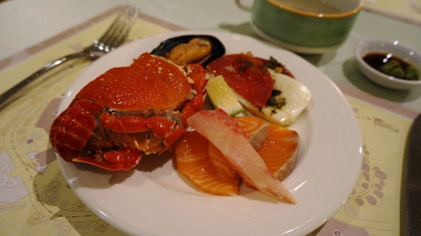 花蓮遠雄悅來大飯店:遠雄悅來大飯店: 海景房介紹 vs 自助早晚餐--激推超值海鮮!