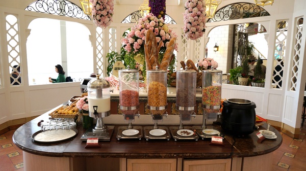 花蓮遠雄悅來大飯店:遠雄悅來大飯店: 海景房介紹 vs 自助早晚餐--激推超值海鮮!