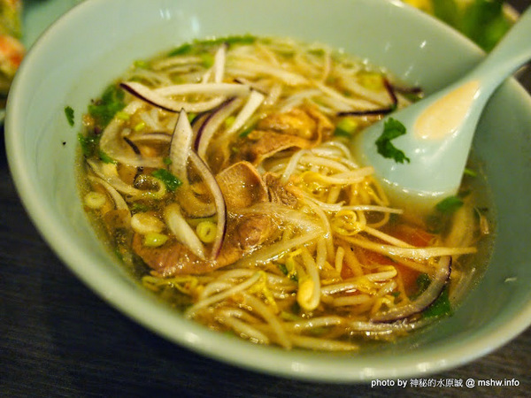 很越南宮廷料理：【食記】台中Rat Viet nam很越南宮廷料理@南屯 : 南越美食原來在這裡？河粉跟多數的餐點都很不錯!!