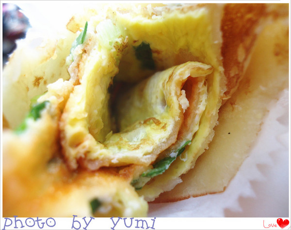 明倫蛋餅：【台中食記】排隊美食♥員林來的古早味蛋餅@逢甲夜市--明倫蛋餅