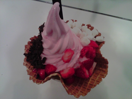 hielo(忠孝旗艦店)：期待更多分店、健康美味的Hielo優格霜凍&鬆餅