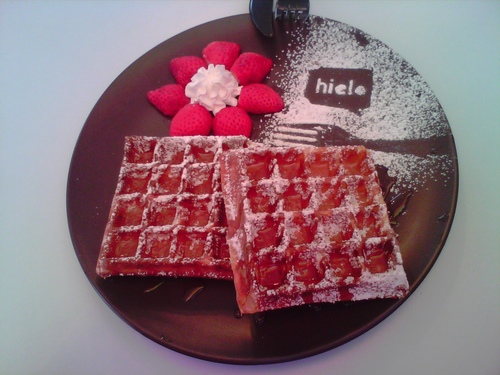 hielo(忠孝旗艦店)：期待更多分店、健康美味的Hielo優格霜凍&鬆餅