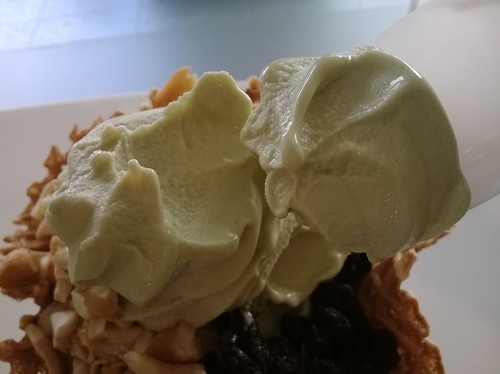 hielo(忠孝旗艦店)：期待更多分店、健康美味的Hielo優格霜凍&鬆餅