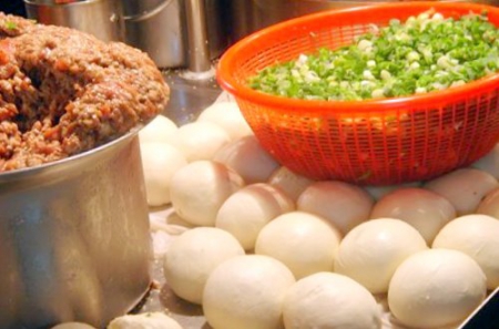 福州世祖胡椒餅:饒河夜市超夯的胡椒餅