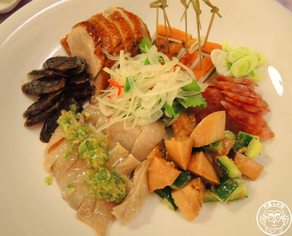 中山招待所：呷飽祙【台中西區･中山招待所】預約制的低調奢華老房子餐廳