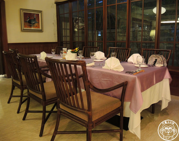 中山招待所：呷飽祙【台中西區･中山招待所】預約制的低調奢華老房子餐廳