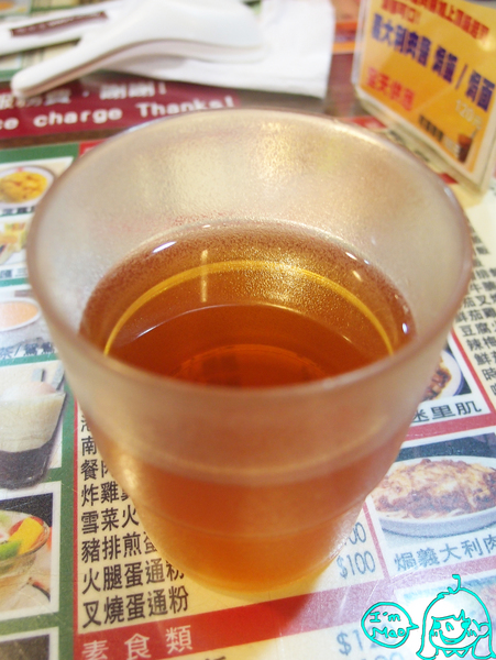 Hong Kong 茶水攤：【台北/東區】來自香港的茶餐廳~CP值很高的「茶水攤」(延吉店)