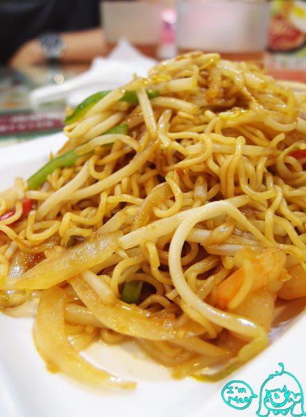 Hong Kong 茶水攤：【台北/東區】來自香港的茶餐廳~CP值很高的「茶水攤」(延吉店)