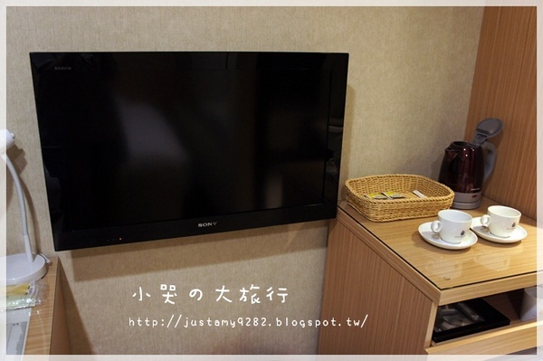 城市商旅(台中五權館)：[台中市。西區] 不需要富麗堂皇~ 只要乾淨、舒適、交通便捷、價格合理、服務態度佳，就是間值得入住の好旅店❤