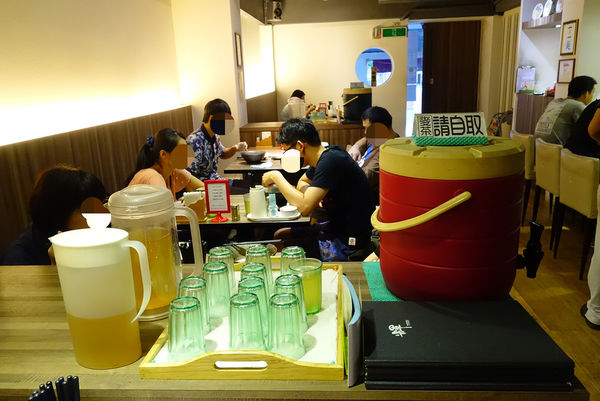 麵屋輝(台北店):麵屋輝 ~ 好吃濃郁的日式拉麵 -捷運松江南京站