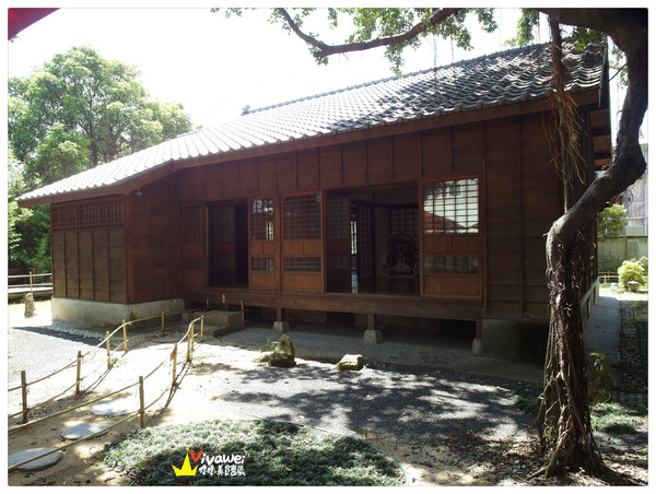 台鹽宿舍:台南安平區|閒靜的日式建築風格『夕遊靜泊行館(原台鹽日式宿舍)』