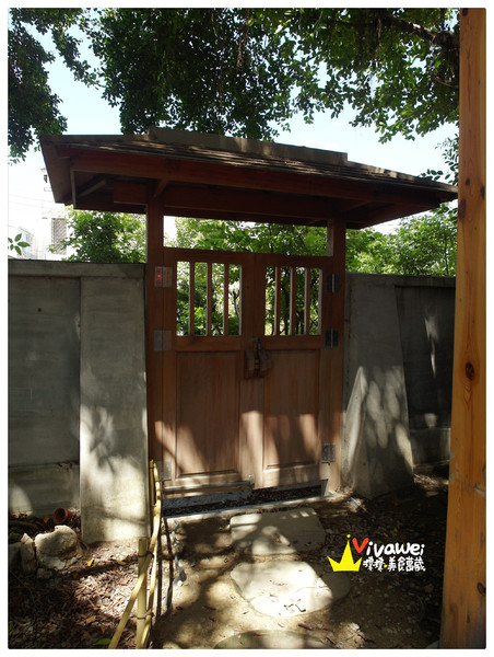 台鹽宿舍:台南安平區|閒靜的日式建築風格『夕遊靜泊行館(原台鹽日式宿舍)』