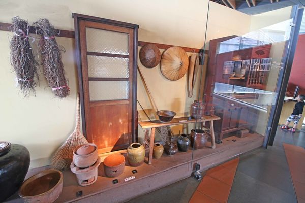 【台北旅遊】鶯歌陶瓷博物館梅子DIY老街一日遊