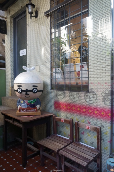 府中街：[2015台南行]中西區 府中街~小巷亂闖之發現文藝新景點