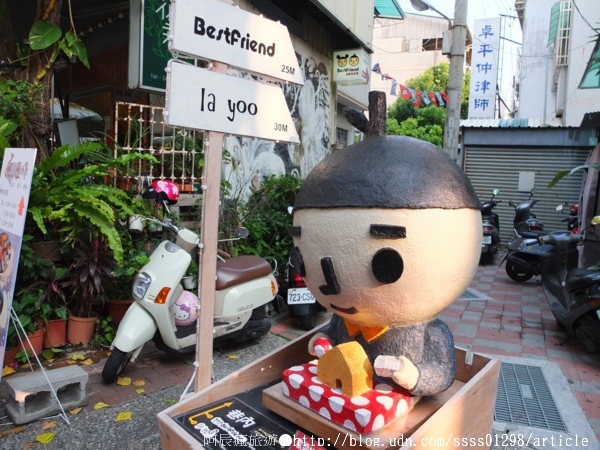 府中街:【旅行遊記。台南中西區】台南府中街。古今融合再造老街新風格 與喧鬧車水馬龍的短暫隔離