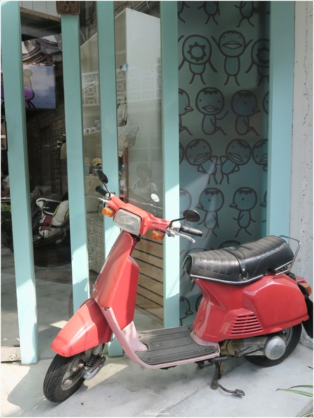 神農街(北勢街)：[2015台南漫步行]神農街~靜謐探訪之巧遇大手滑文青店