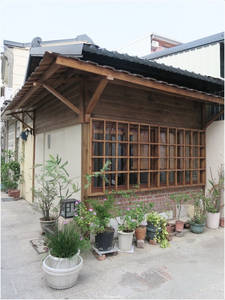 神農街(北勢街)：[2015台南漫步行]神農街~靜謐探訪之巧遇大手滑文青店