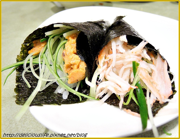 馬糞海膽手卷150&蟹肉手卷70